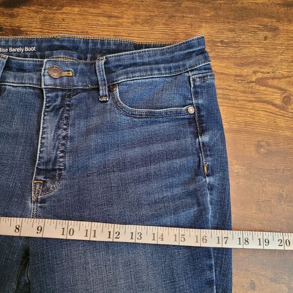 Talbots Jeans Women 6 High Rise Barely Bootcut Flawless Tummy Control Stretch - Picture 7 of 10